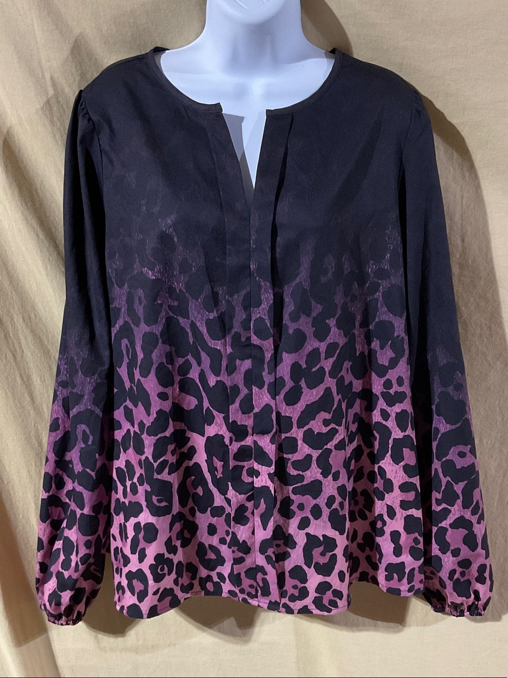 Emery Rose Size XL Long-Sleeve Leopard Ombre Blouse in Black and Purple